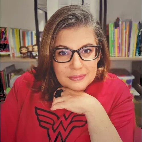 Dra. Ana Arantes